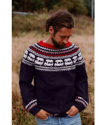 Marineblå bobilgenser strikket genser med bobil mønster - Strikkia 2020-016G