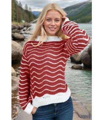 Lys burgunder Seaside sweater - Strikkia 2024-069-355