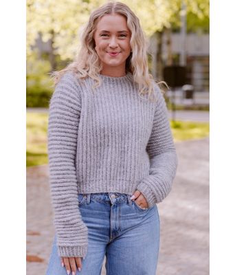 Roselyn genser - Strikkia 2025-012