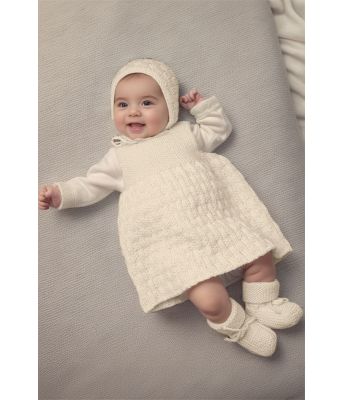 Naturhvit April Strikkekjole til baby med lue og sokker - Viking 2028-6-302