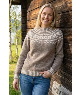 Beige Troldhaugen genser med hvitt ønster - DLG 23-001U-607600