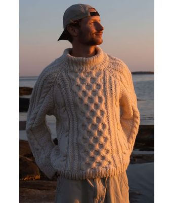 Ådnegenseren i naturhvit - Øyunn Krogh ØK 08-05-401B