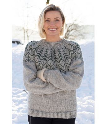 Lysegrå skogsgenser med grønt mønster - DLG 24-008-SU34033489