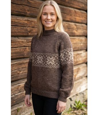 Brun Stugudalsgenser med beige mønster - DLG 25-001U-608607