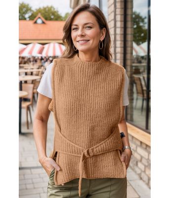 Varennavesten i kamelbrun - DLG 25-002-SU3497