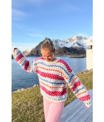 Hvit Hanami genser - IR-02-04A-700