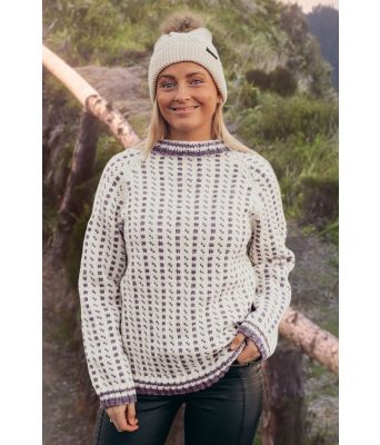 Islender med lilla mønster - Strikkia 2020-030N