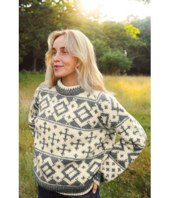 Grå Lyngøya genser - OK-09-02-67056700