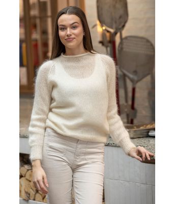 Naturhvit Petrolia genser - Snorre collection 0009-2A