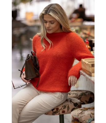 Petrolia genser i tomatrød - Snorre collection 0009-2B