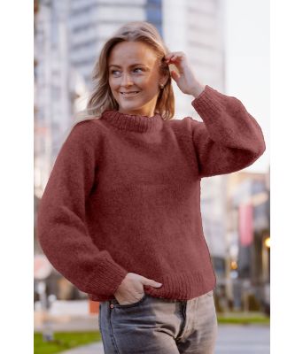 Burgunder Cozy everyday sweater - Strikkia 2022-002-354