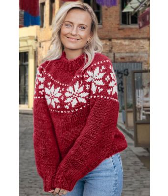 Rød chunky stjernegenser - Strikkia 2022-011-360