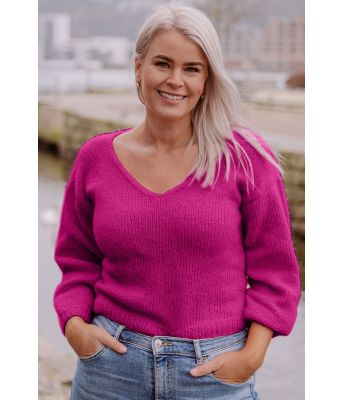 Cerise Soft dreams genser - Strikkia 2022-030-362