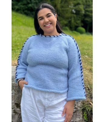 Lyst blå Sorbonne stitch genser - Strikkia 2023-015-320AB