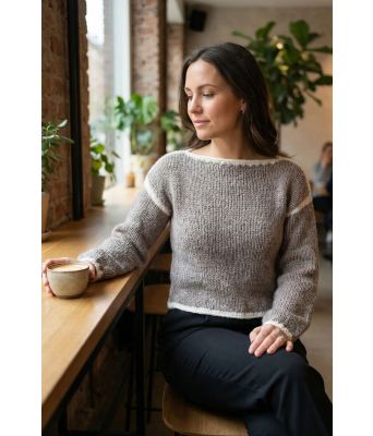 Beige kantare genser - Strikkia 2025-015B