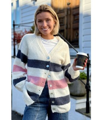 Alma cardigan med striper - Strikkia 2025-034B