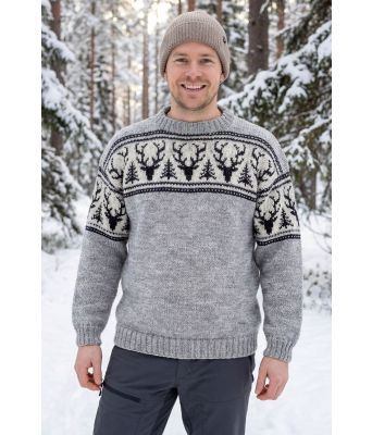 Nordisk hjortegenser i grå - Strikkia 2026-002AS