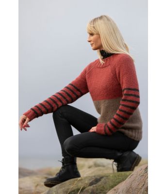 Varme strikket genser med striper Kathrine Sørland - Viking 2035-08