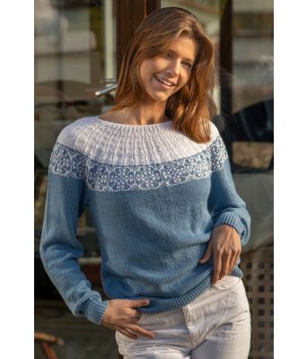 Vivil strikket blå genser i bomull/bambus - Viking 2215-03A