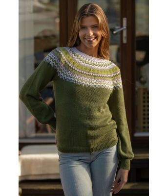 Alette grønn strikkegenser med rundfelling - Viking 2215-07B