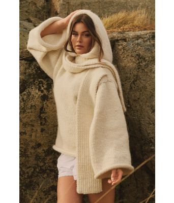 Nordkinn genseren med skjerf og hette i naturhvit - Viking 2509-3A