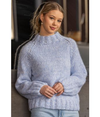 Gudrun genser i hvit og lyseblå - Viking 2510-1-300320