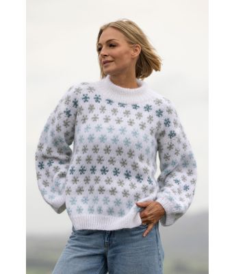 Myra genser med petrolfarget mønster - Viking 2519-3