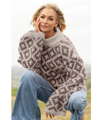 Beige Kamillegenser med brunt mønster - Viking-2519-5-307308