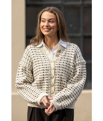 Sval islenderkofte i naturhvit - Viking-SC-0010-1-602608