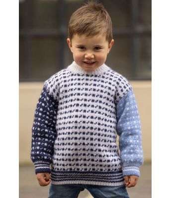 Sval islender til barn i hvit og marine - Viking-SC-0010-6-600626